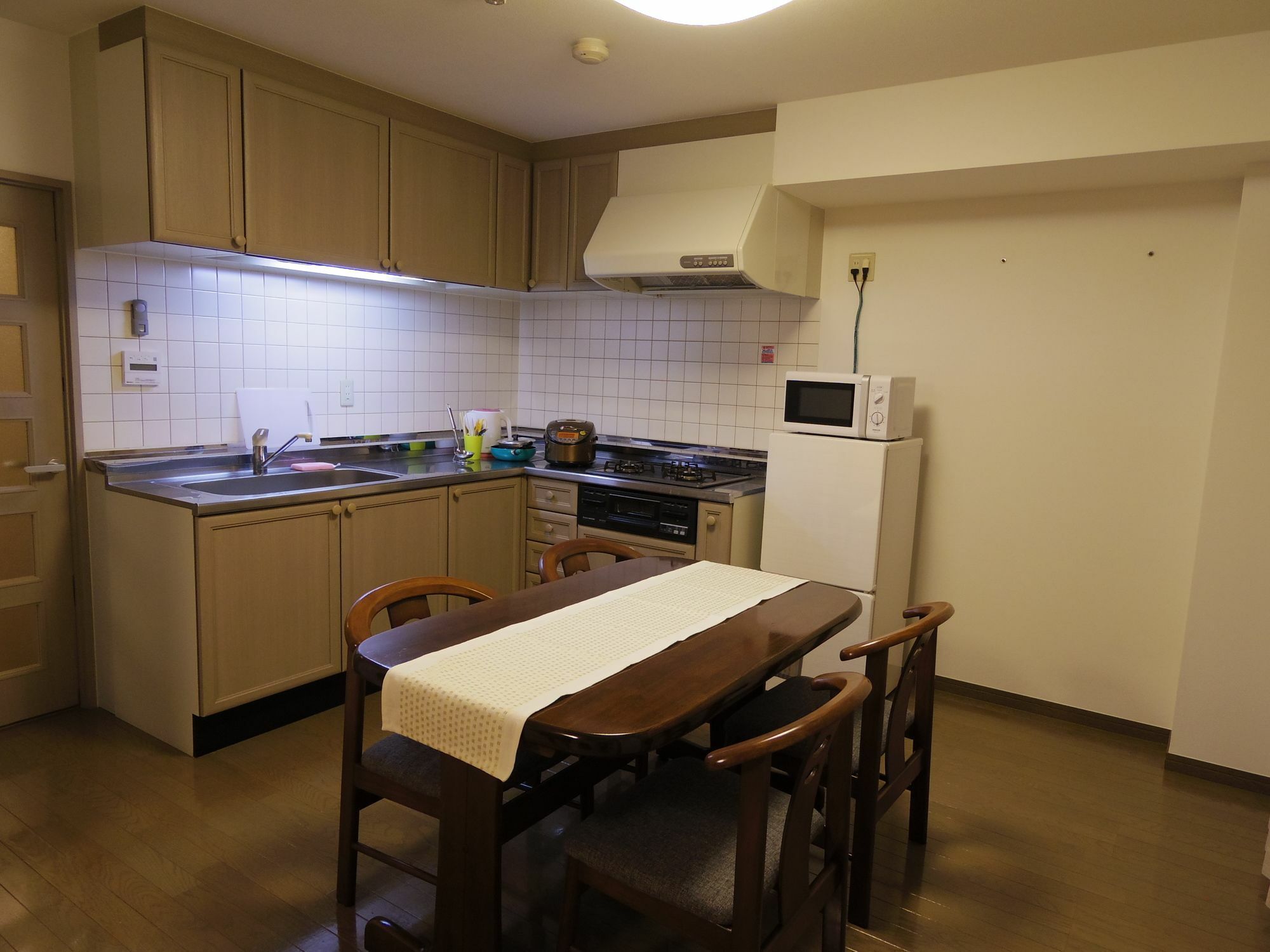 Rakuhaku Inn Tokyo prefektur Exteriör bild